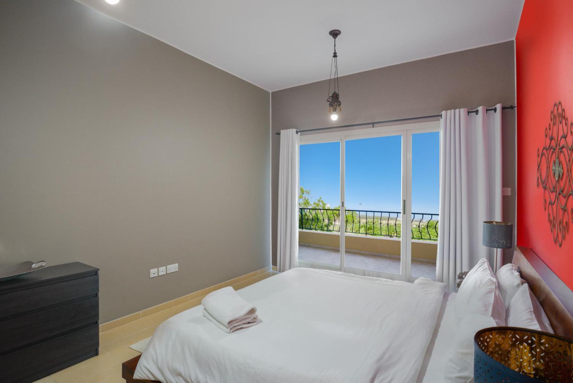 Live Surrounded By Gorgeous Green Golf Fields